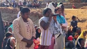 *जशपुर में तानाशाह अफसरशाही एवं भ्रष्टाचार को लेकर सड़क पर उतरे हजारों ग्रामीण, तहसीलदार हटाओ, सन्ना बचाओ के लगे नारे। खुड़िया क्षेत्र में सांकेतिक धरना प्रदर्शन एवं जनसंवाद कार्यक्रम हुआ सम्पन्न,नेताओं के साथ आम जनमानस ने सरकार को बदनाम करने का अफसरों पर लगाए कई गम्भीर आरोप* देखिए पूरी खबर 4 VID 20260207 WA0024